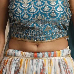 Zeel Clothing Embroidered Sequinned Semi-Stitched Lehenga & Unstitched Blouse With Dupatta image 3