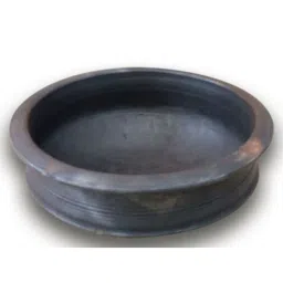 getkitch.in Traditional 2.5 Ltrs Black Clay Cooking Pot image 1