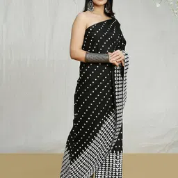 SEW Embroidered Top With Trousers Co-Ords image 2