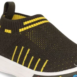 Lil Lollipop Kids Woven Design Slip-On Sneakers image 4