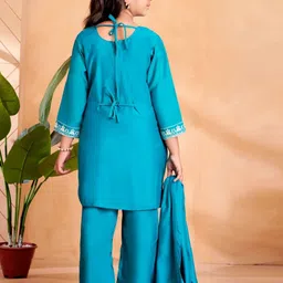BAESD Girls Ethnic Motifs Embroidered Regular Pure Silk Kurta with Trousers & Dupatta image 2