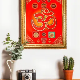 Hawai Gold-Toned & Red OM Gold Foil Plated Wooden Wall Photo Frames image 1