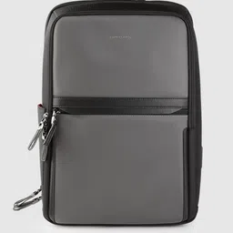 Lino Perros Women Colorblocked Laptop Backpack with Earphone Gate - 15.2L-picture-33
