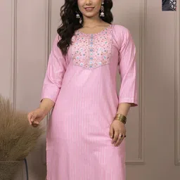 AUZAAI COLLECTION Women Yoke Design Thread Work Kurta-picture-14