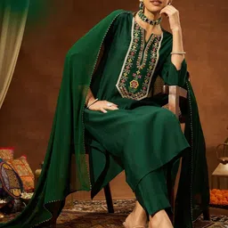 Janasya Women Floral Yoke Design Regular Sequinned Kurta with Trousers & With Dupatta image 5