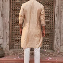 Jompers Men Floral Embroidered Regular Chikankari Kurta with Pyjamas image 3