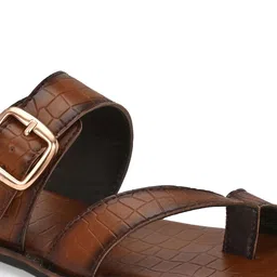 House Of Pataudi Men Comfortable Ethnic Sandals image 5