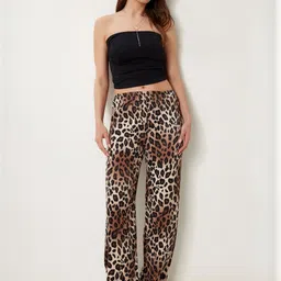 Happiness istanbul Women Animal Printed Slip-On Parallel Trousers image 2