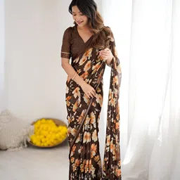 HMP Fashion Floral Printed Saree image 2