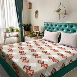Myntra Elegant Homes Beige Geometric 400TC Fitted Cotton King Bedsheet Set 2.50 m x 2.25 m-image-0