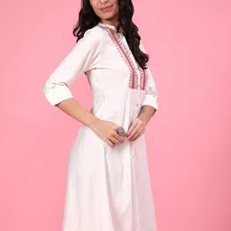 V-Mart Embroidered Band Collar Thread Work A-Line Cotton Kurta image 2