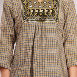 MAYA PRINT Women Embroidered Maxi Nightdress image 2