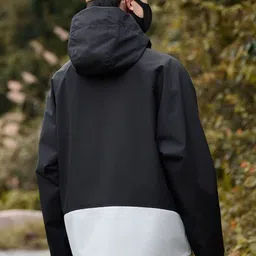 StyleCast x Revolte Men Hooded Colourblocked Windcheater Tailored Jacket image 4