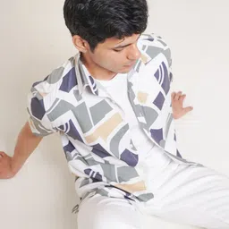 The Roadster Lifestyle Co Printed 100% Cotton Boxy & Loose Fit Spread Collar Shirt-image-53