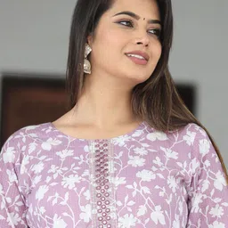 G4Girl Floral Printed Mirror Work Pure Cotton Straight Kurta With Trousers & Dupatta image 2