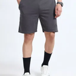 Q CUT Men Shorts image 4