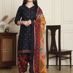 rajnandini Roly Poly Geometric Printed V-Neck Straight Kurta With Salwar & Dupatta-picture-10