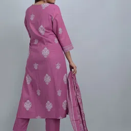 JAIPURI COLLECTION Women Ethnic Motifs Printed Regular Thread Work Pure Cotton Kurta with Trousers & With image 3