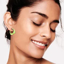 FIMBUL Set Of 2 Gold-Plated Enamelled Contemporary Half-Hoop Earrings image 2