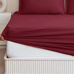 WEAVE AND DECOR Maroon Striped 300 TC King Bedsheet with 2 Pillow Covers image 4