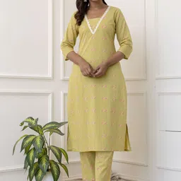 NISHABD Women Floral Printed Regular Beads and Stones Pure Cotton Kurta with Palazzos-image-4