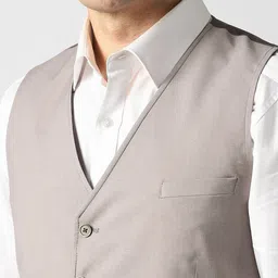 Van Heusen Slim-Fit Single-Breasted Three Pieces Suits image 3