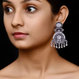 Sangria Silver-Plated Kundan-Studded Oxidised Drop Earrings image 5