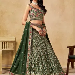 DIVASTRI Women Green Thread Embroidered Work Georgette Lehenga Choli with Dupatta image 3