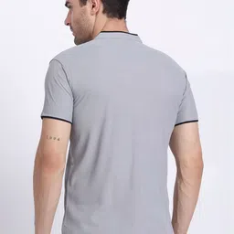 N AND J Men Mandarin Collar T-shirt image 5