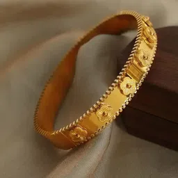 MEENAZ Women American Diamond Antique Gold-Plated Kada Bracelet-picture-11