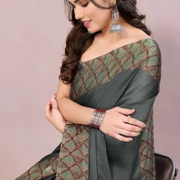 KALINI Printed Saree image 5