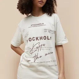 Kappa Typography Printed Round Neck Drop Shoulder Sleeves Oversized Cotton T-shirt-picture-24