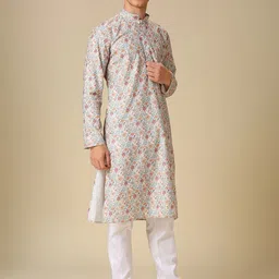 RAJUBHAI HARGOVINDAS Men Printed Kurta Set image 3
