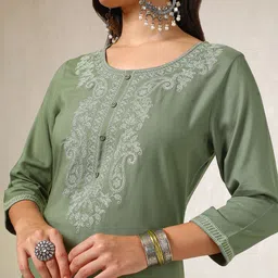 Soch Women Embroidered Thread Work Kurta image 2