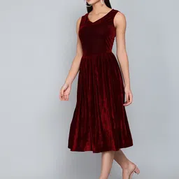 Mast & Harbour Women V-Neck Sleeveless Fit & Flare Midi Dress image 4