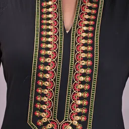 Maquien Women Printed Mirror Work Kurta image 2