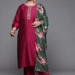 Sztori Plus Size Floral Embroidered Straight Kurta & Trousers With Dupatta-image-56