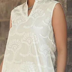 Chidiyaa Women Mandarin Collar Cotton A-Line Top image 2