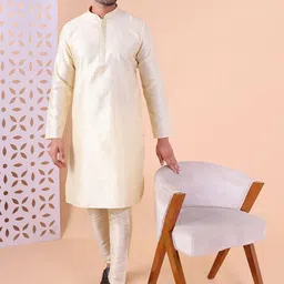 AURIK Geometric Printed Mandarin Collar Silk Straight Kurta image 5