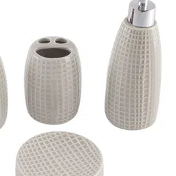 aarvi decor studio Aarvi Decor Set of 4 Bathroom Accessories image 3