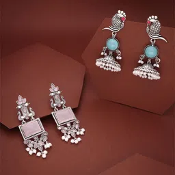 DIVASTRI Set Of 2 Silver-Plated Artificial Stones Studded Square Shaped Drop Earrings-picture-36