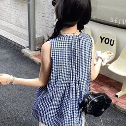 StyleCast Women Checked Tie-Ups Top image 3