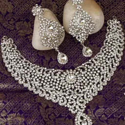 Anouk Rhodium-Plated Stone-Studded Jewellery Set-picture-12