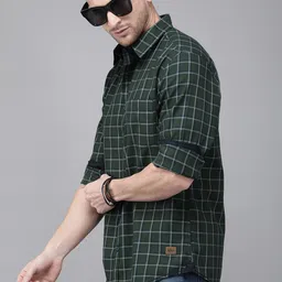 Roadster Men Green & Navy Blue Regular Fit Checked Sustainable Casual Shirt-image-24