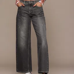 The Roadster Life Co. Women Low-Rise Baggy Wide Leg Mildly Distressed Light Fade Jeans-image-18