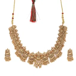 Peora Gold-Plated Kundan Jewellery Set image 4