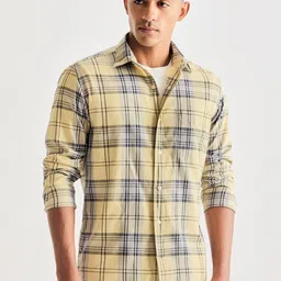 Red Flame Men Tartan Checks Opaque Checked Casual Shirt-picture-16