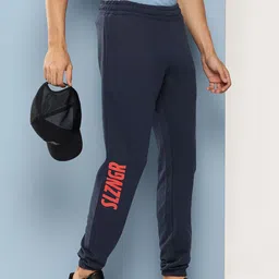 Slazenger Men Brand Logo Printed Terry Sports Joggers-picture-22