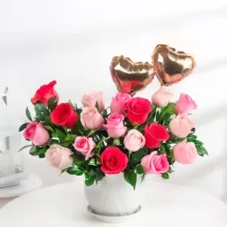 Rosy Delight Arrangement image 2