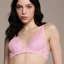 Calvin Klein Underwear Medium Coverage Underwired Lightly Padded Plunge Bra QF6396FTW image 2